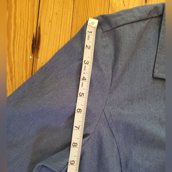 The Togs Shop Petite Large Blue 4 Button Blazer w/ Front Pocket Jacket! - Picture 3 of 6